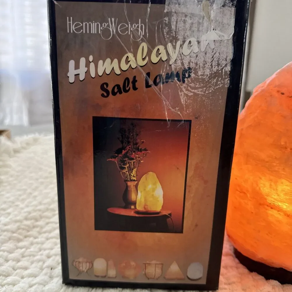 HemingWeigh Himalayan Salt Lamp Open Box With Dimmer